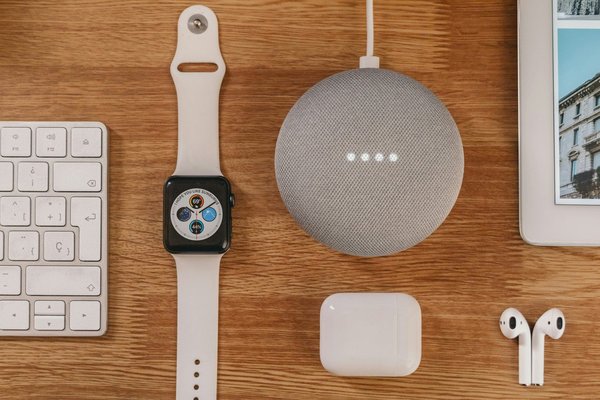 les gadgets high-tech les plus pratiques pour améliorer votre quotidien